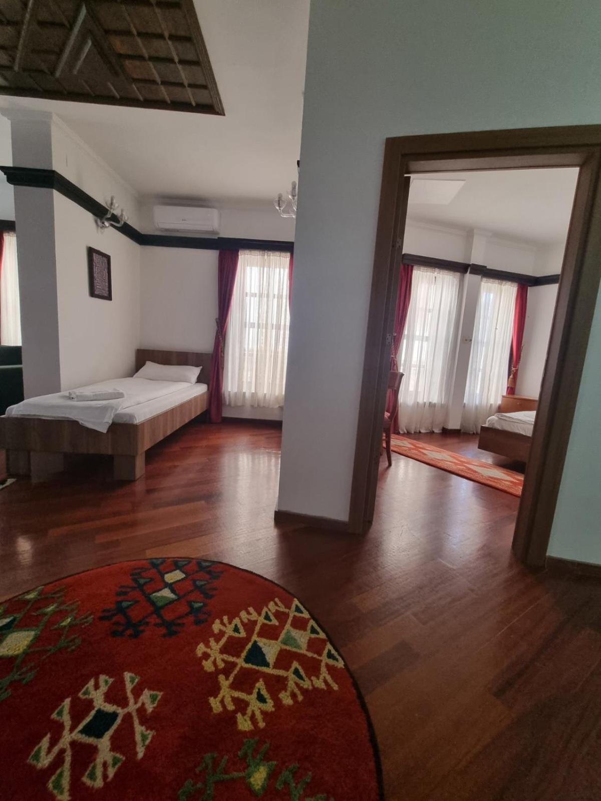Sv Sofija Old Town Aparthotel *